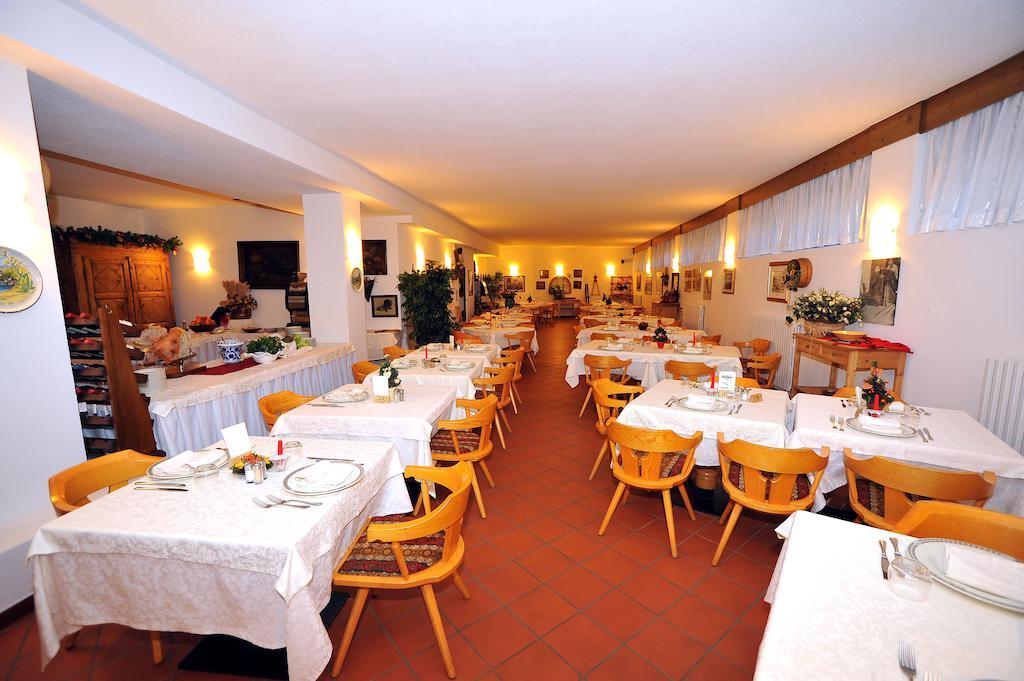 Hotel Derby Bormio Exterior foto
